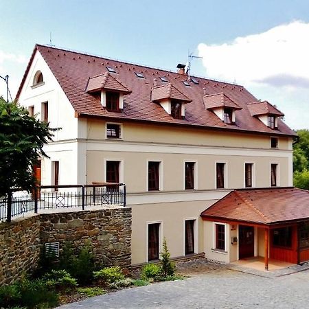 Pension Mlyn Stare Mitrovice Sedlec-Prcice Extérieur photo