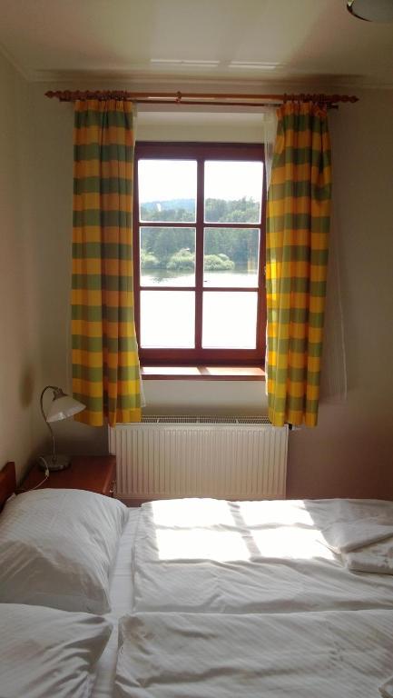 Pension Mlyn Stare Mitrovice Sedlec-Prcice Extérieur photo